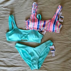 NWT Women's teal bikini, sz M 2 tops with matching bottom